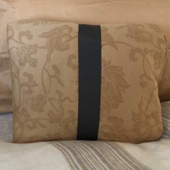 Hotel Living Bedding Hotel Luxury Duvet Poshmark